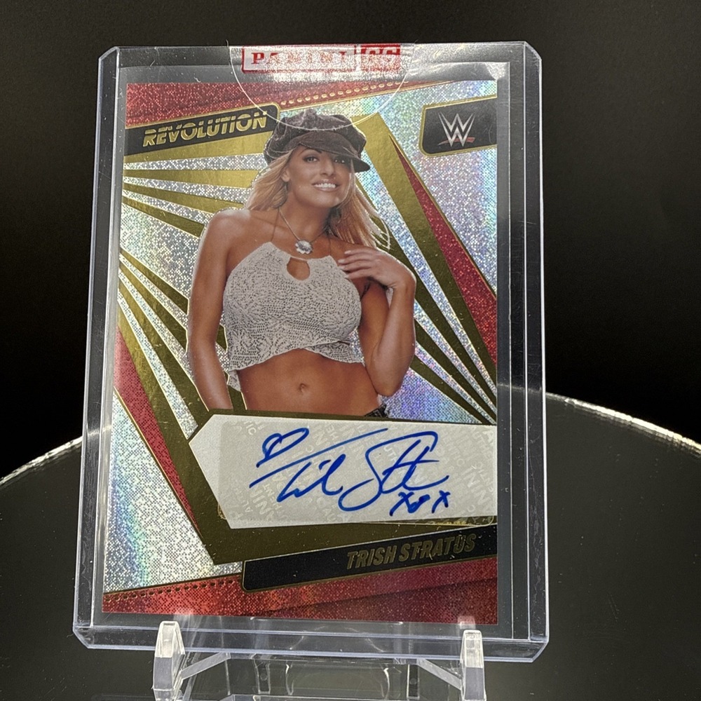 2022 Panini Revolution WWE - Autographs Trish Stratus #AG-TSH (AU)